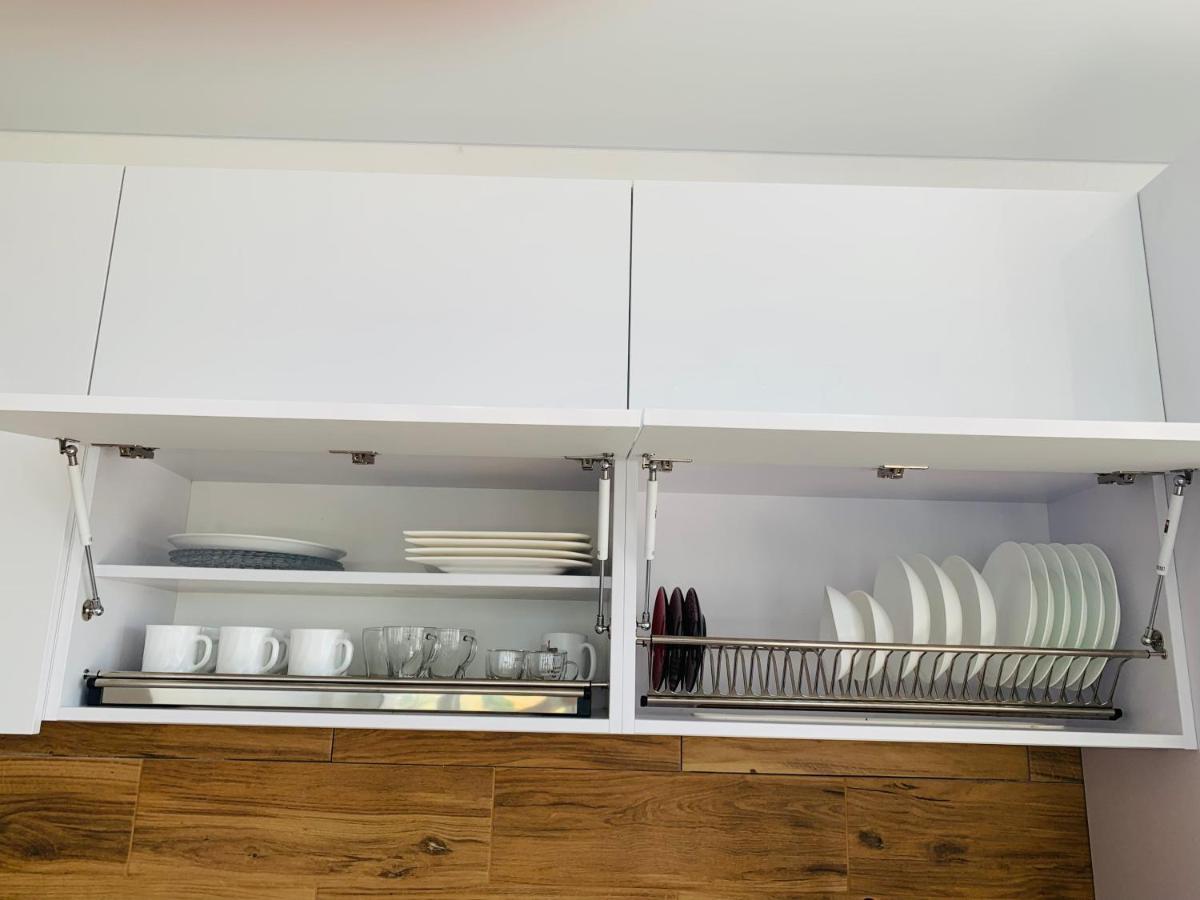 New 3 Rooms Apartment Near The Metro Station Kiev Eksteriør billede